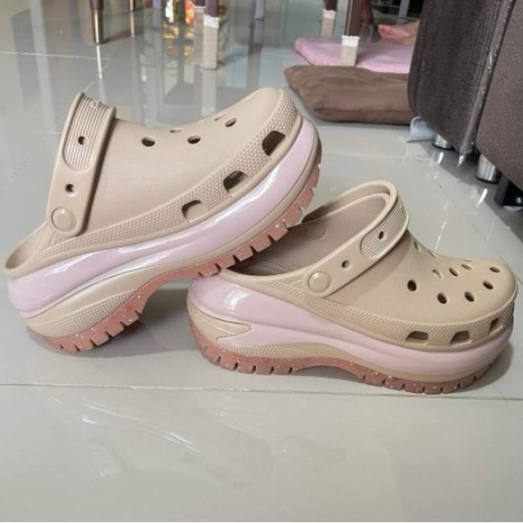 Crocs Unisex-Adult Mega Crush Clog Women Size 6 - Picture 5 of 10